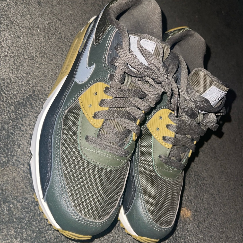 Nike air max